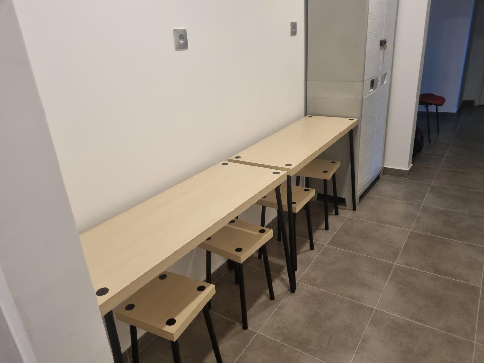 Chambre Privative Renove 2024, Climatisation, Tramway Sur Place , 12 Min Centre, 16 Min Plage, Apercu Lateral Mer, 2 Wc Avec 2 Salle De Bain, Private Room Renovated 2024, Air-Conditioned , Tram On Spot, 2 Toilets And 2 Bathrooms Nice Exteriör bild