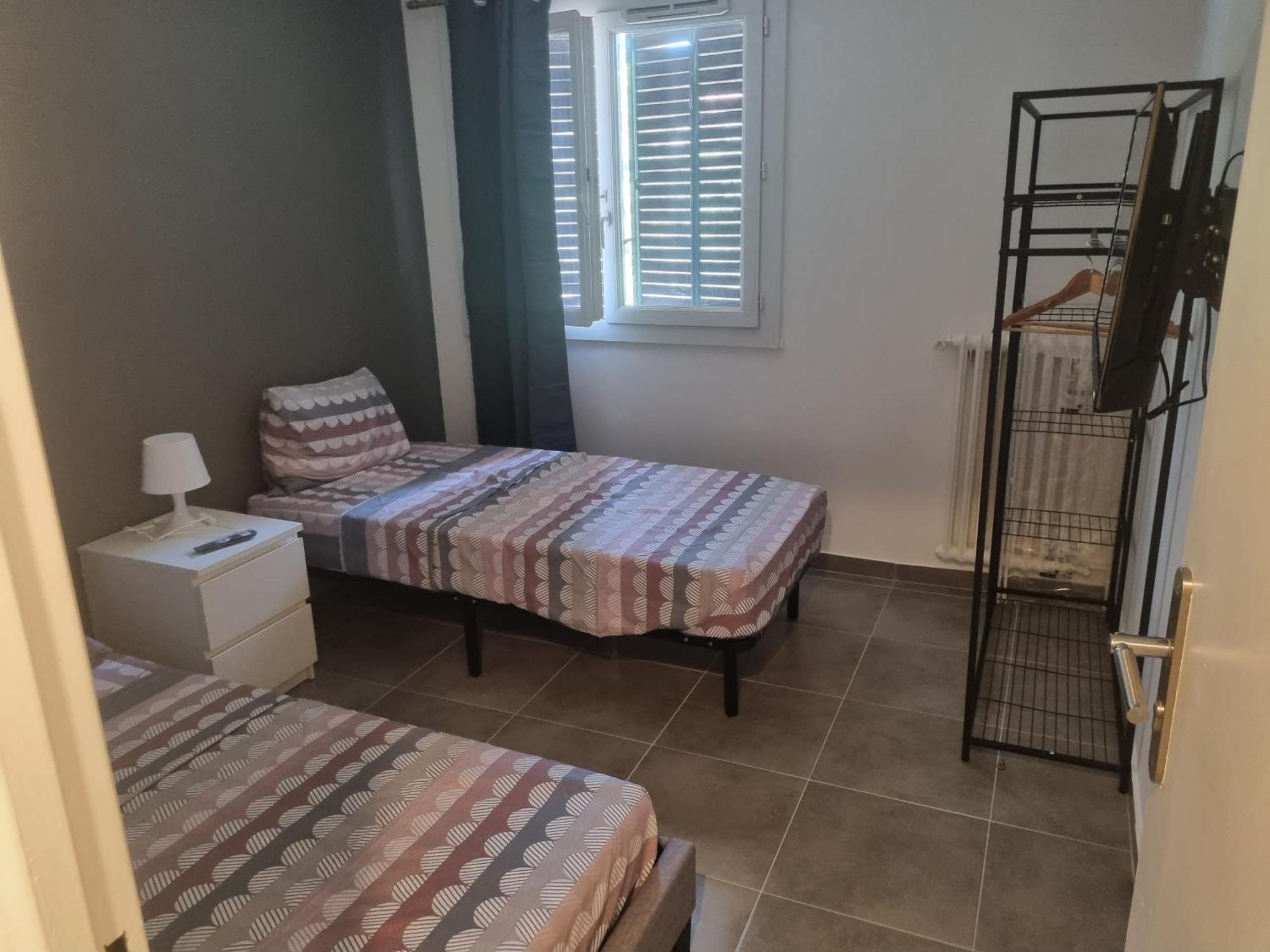 Chambre Privative Renove 2024, Climatisation, Tramway Sur Place , 12 Min Centre, 16 Min Plage, Apercu Lateral Mer, 2 Wc Avec 2 Salle De Bain, Private Room Renovated 2024, Air-Conditioned , Tram On Spot, 2 Toilets And 2 Bathrooms Nice Exteriör bild