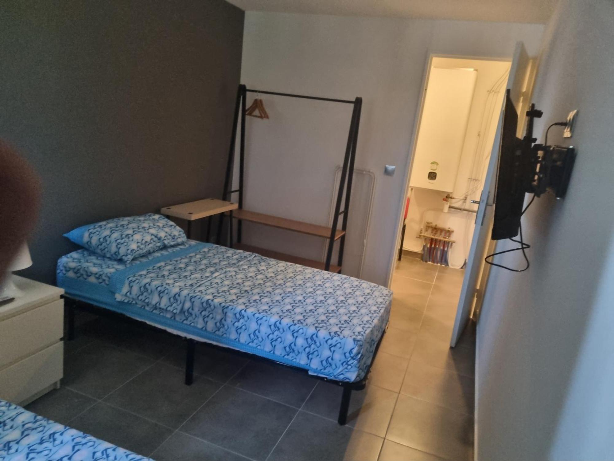 Chambre Privative Renove 2024, Climatisation, Tramway Sur Place , 12 Min Centre, 16 Min Plage, Apercu Lateral Mer, 2 Wc Avec 2 Salle De Bain, Private Room Renovated 2024, Air-Conditioned , Tram On Spot, 2 Toilets And 2 Bathrooms Nice Exteriör bild
