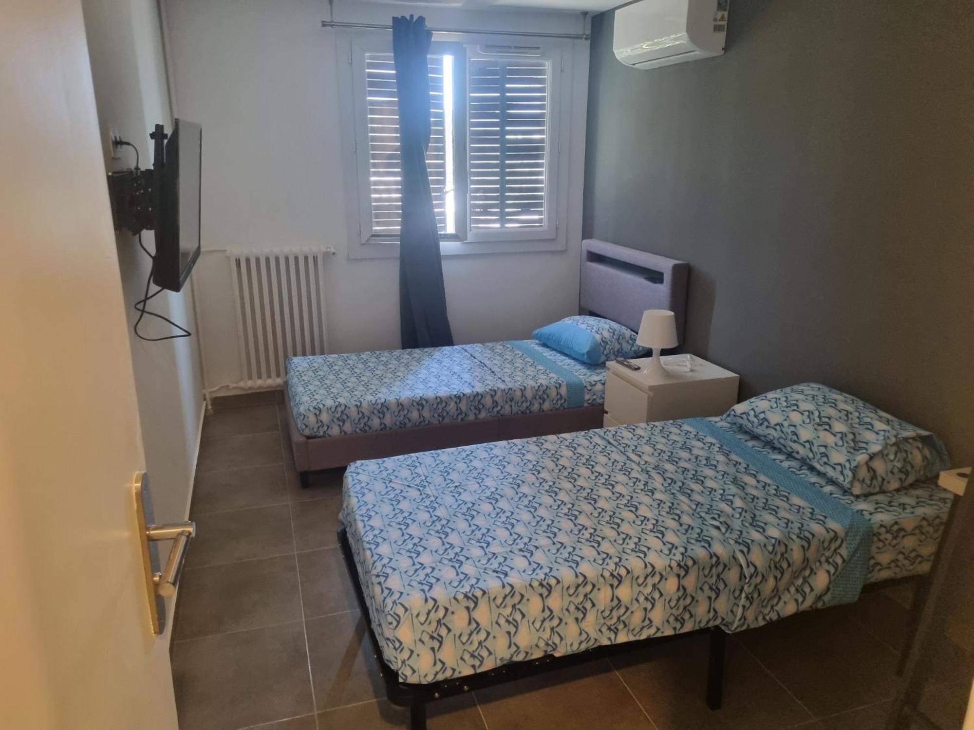 Chambre Privative Renove 2024, Climatisation, Tramway Sur Place , 12 Min Centre, 16 Min Plage, Apercu Lateral Mer, 2 Wc Avec 2 Salle De Bain, Private Room Renovated 2024, Air-Conditioned , Tram On Spot, 2 Toilets And 2 Bathrooms Nice Exteriör bild